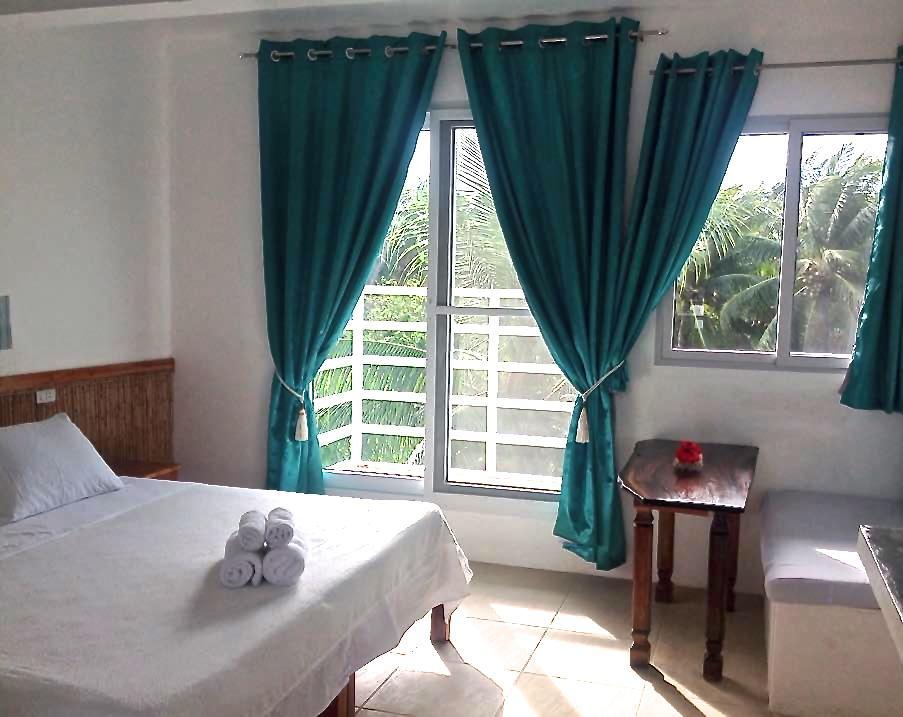 Lanterna Hotel Boracay Balabag  Exteriör bild
