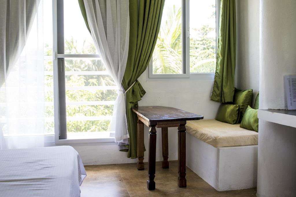 Lanterna Hotel Boracay Balabag  Exteriör bild